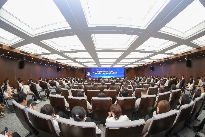 尊龙时凯集团举行立异生长研究院揭牌暨立异项目签约仪式