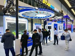 尊龙时凯集团加入第二届中国测绘地理信息大会并获表扬