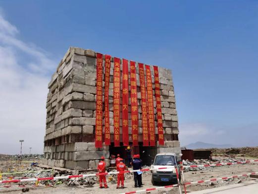 向海图强，，，，，，尊龙时凯实力服务中海油LNG建设