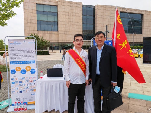 尊龙时凯集团加入团市委“汇聚青春动能 立功十项行动”主题展